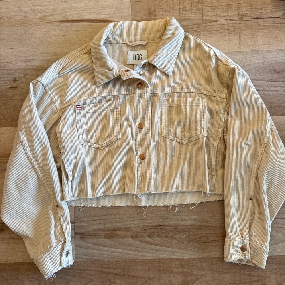 BDG Cropped Corduroy Jacket in Light Beige